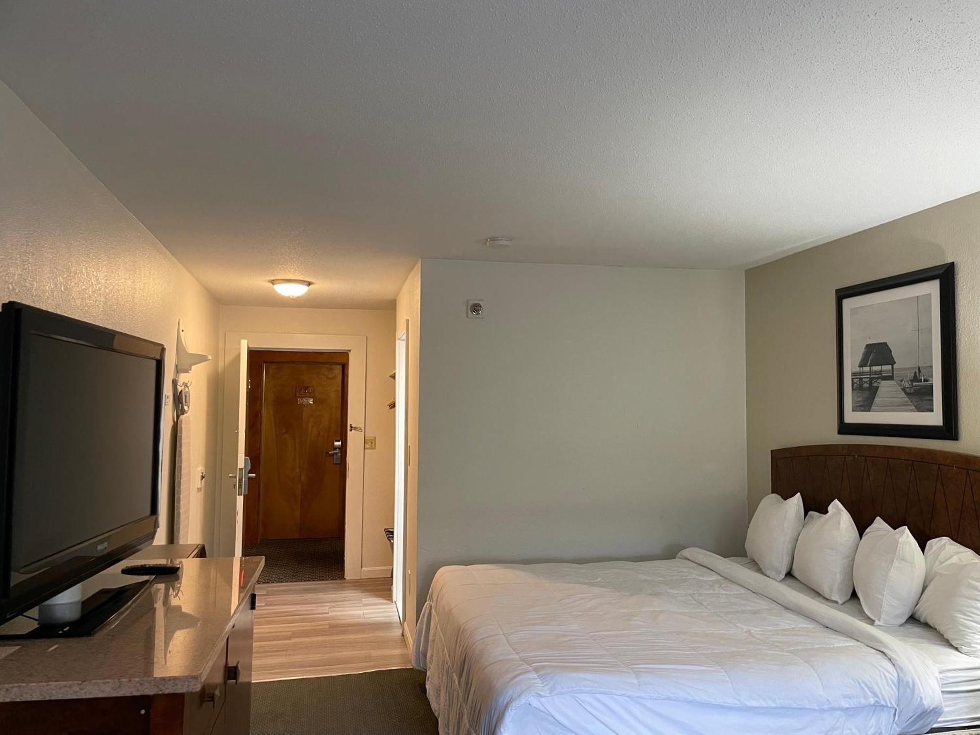 Whalers Inn And Suites New Bedford Exterior photo